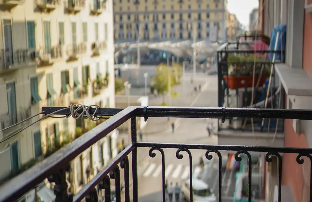 Binario 14 Piazza Garibaldi-1